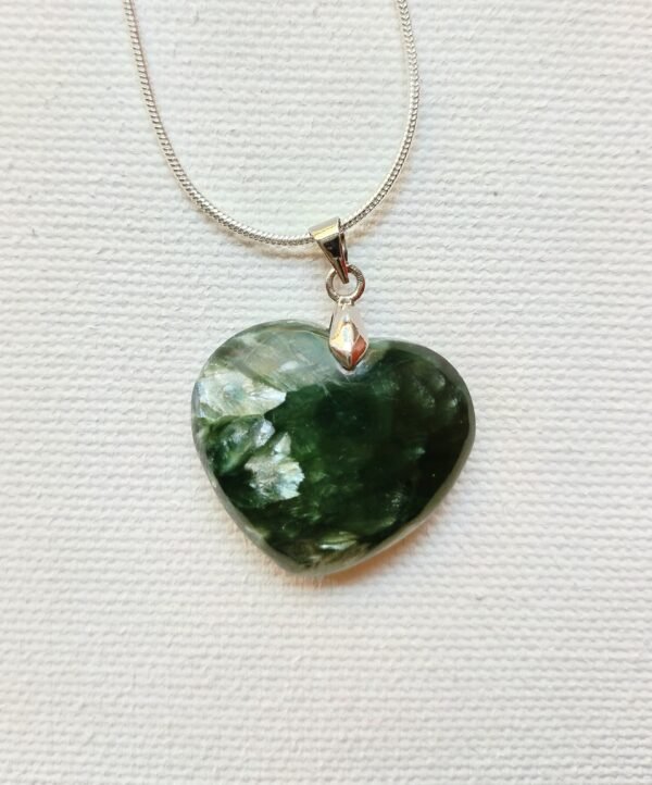 Dije de Seraphinita Verde