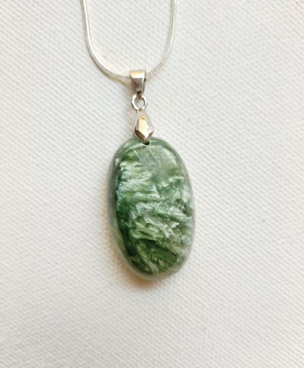 Dije de Seraphinita Verde
